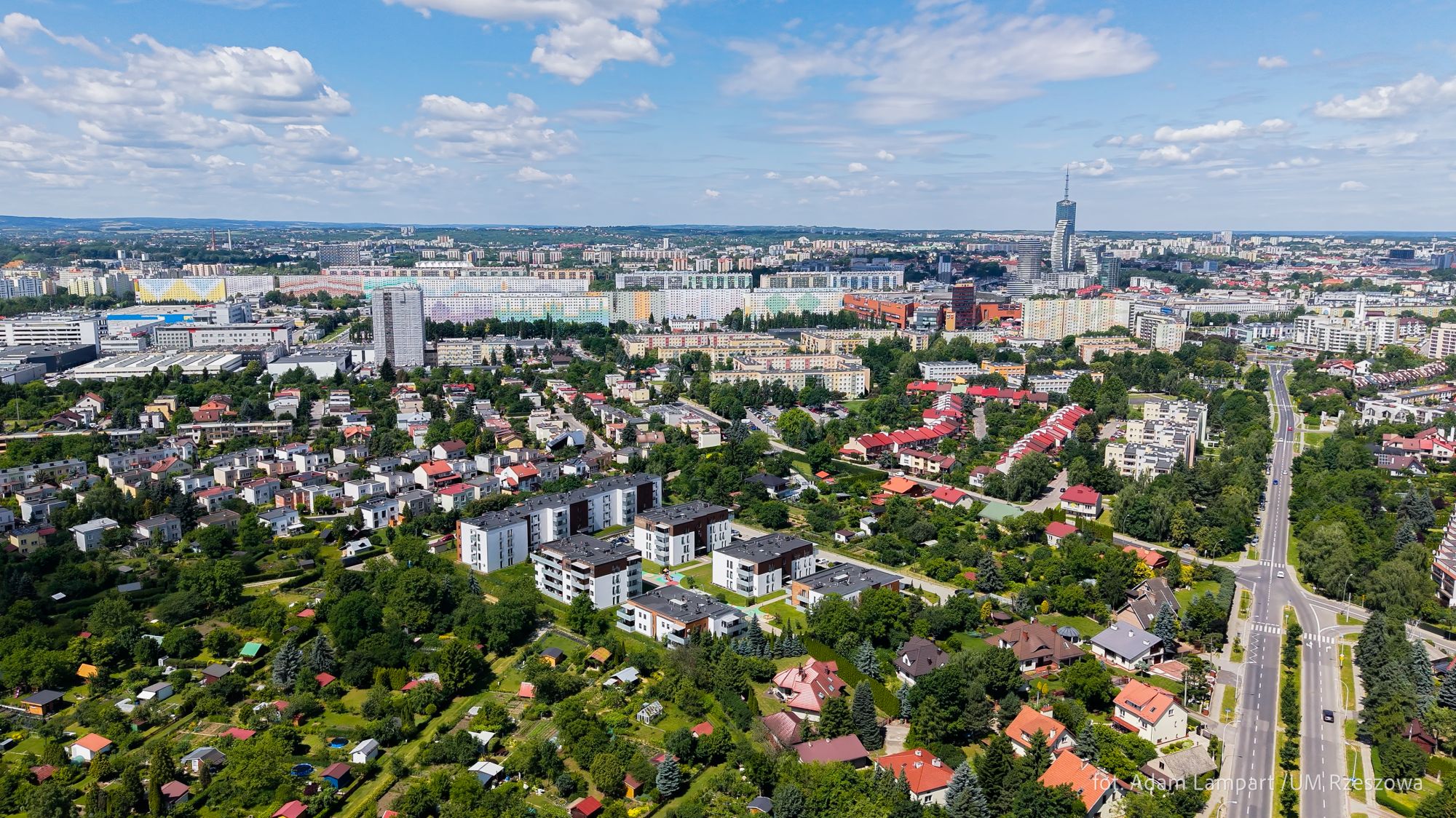 zdjęcie Rzeszowa z lotu ptaka, fot. Adam Lampart, Urząd Miasta Rzeszowa